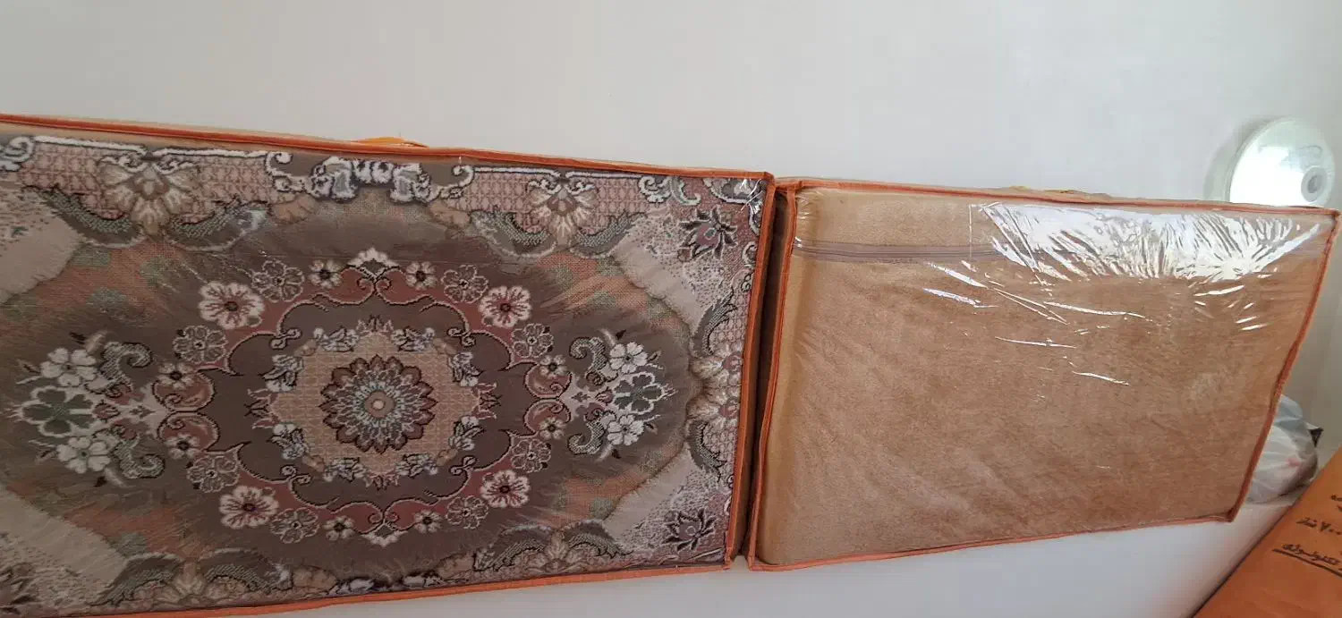 پشتی|پشتی|گلپایگان, |دیوار