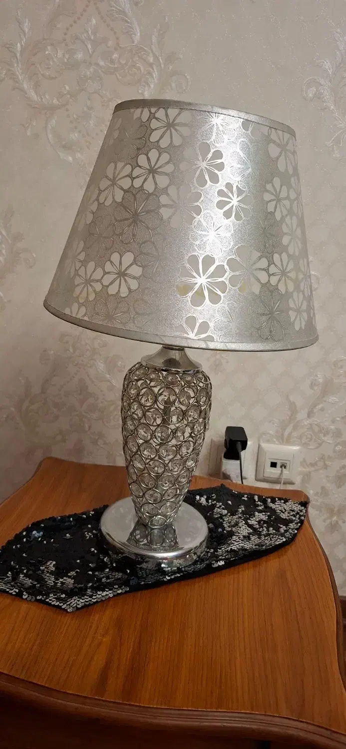 آباژور رومیزی|چراغ خواب و آباژور|کرج, شهرک جهان آرا|دیوار