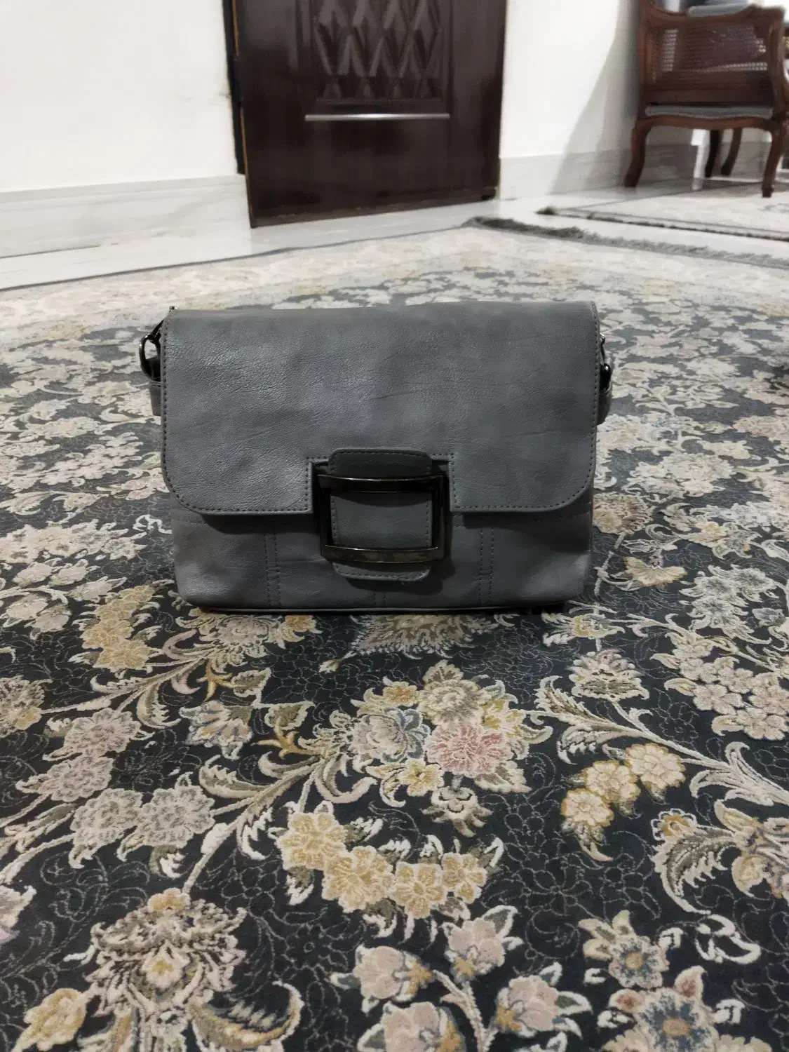 سه عدد کیف،کرمی،مشکی،طوسی نو|کیف، کفش، کمربند|نسیم‌شهر, |دیوار