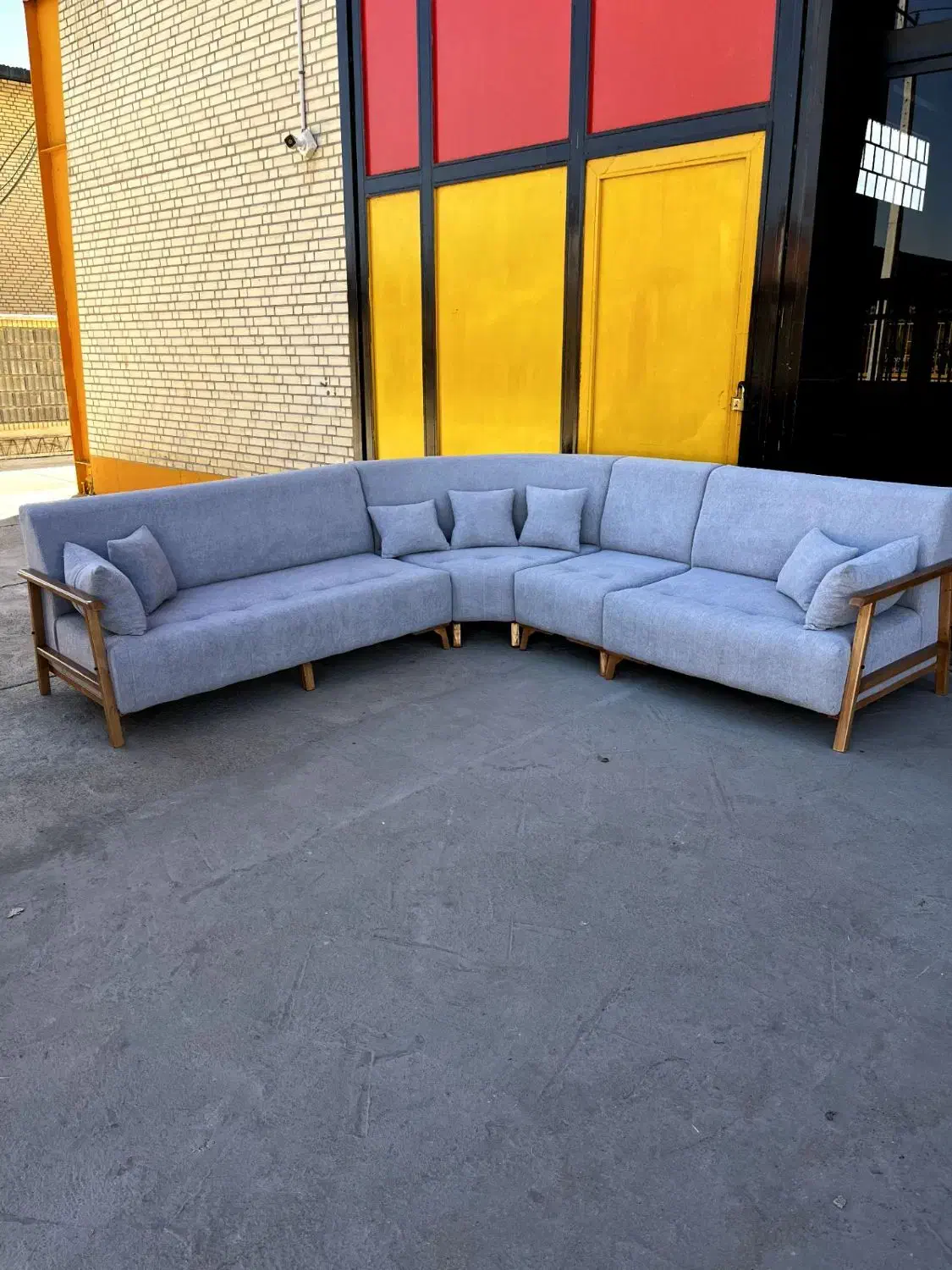 مبل راحتی  فروش مستقیم از کارخانه% بصورت قسطی|مبلمان خانگی و میز عسلی|شیراز, بازار|دیوار