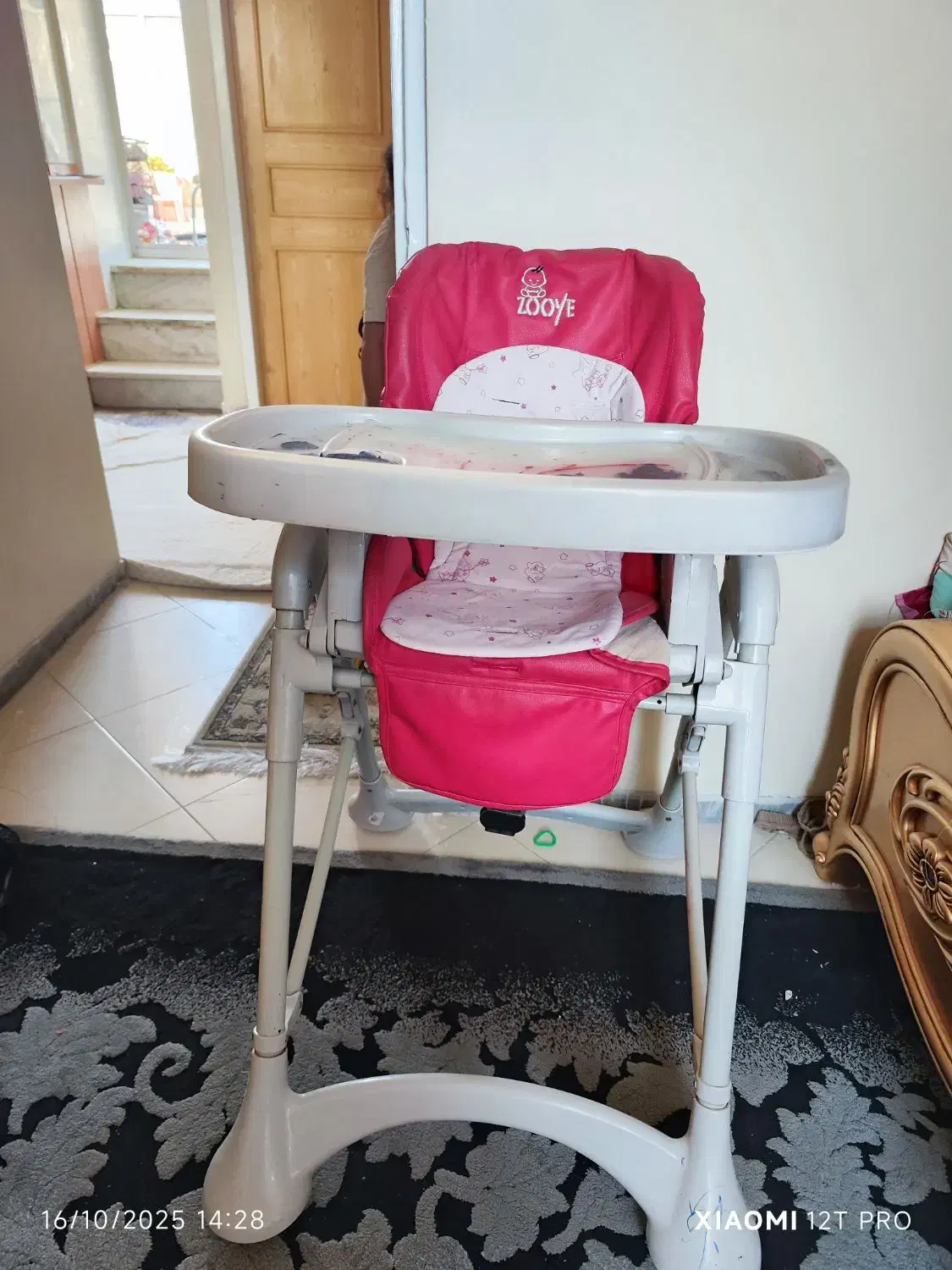 صندلی غذا کودک سالم بزند زویه|تخت و صندلی بچه|اصفهان, محمودیه|دیوار