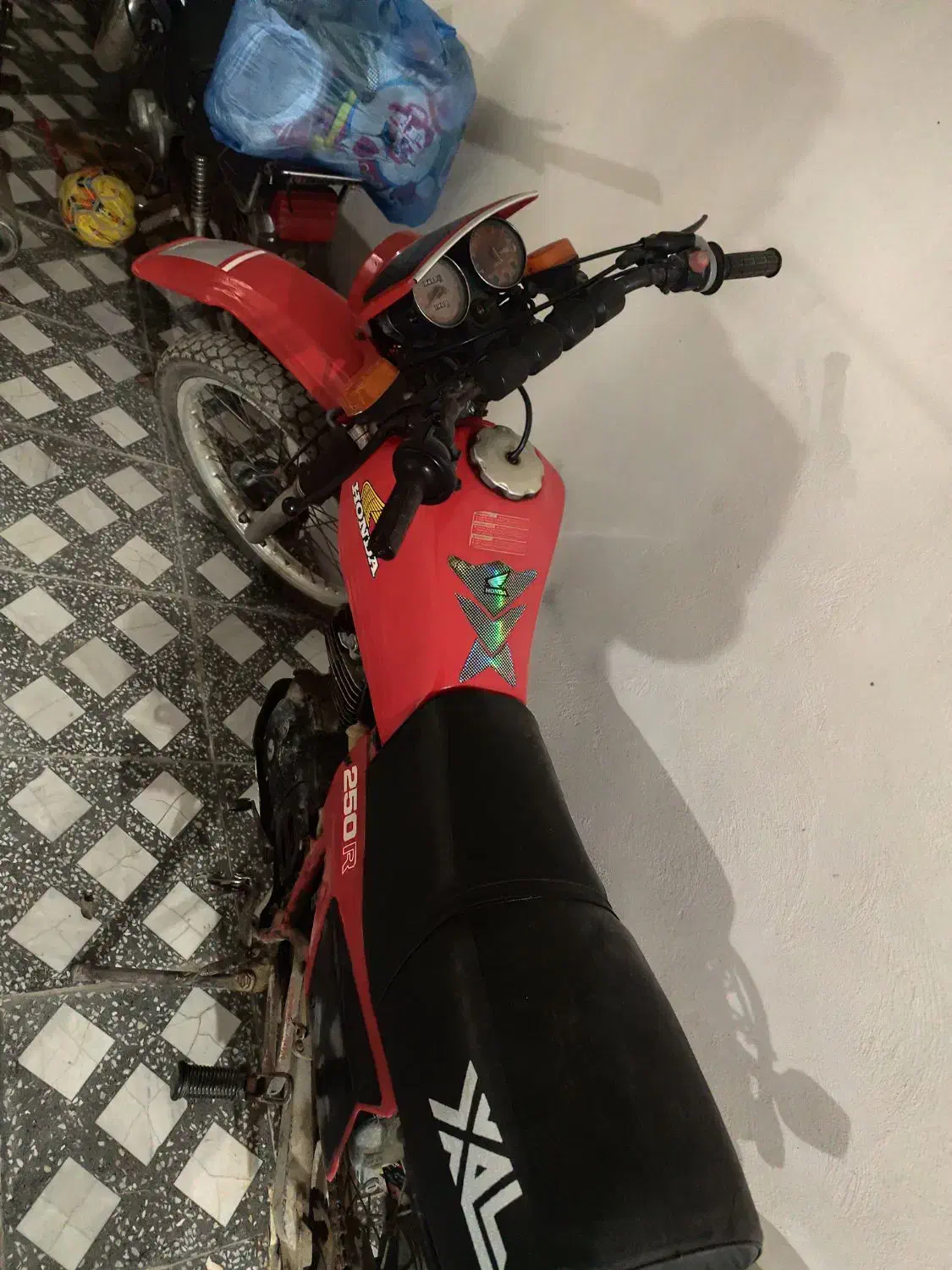 هوندا xl 250|موتورسیکلت|پل سفید, |دیوار