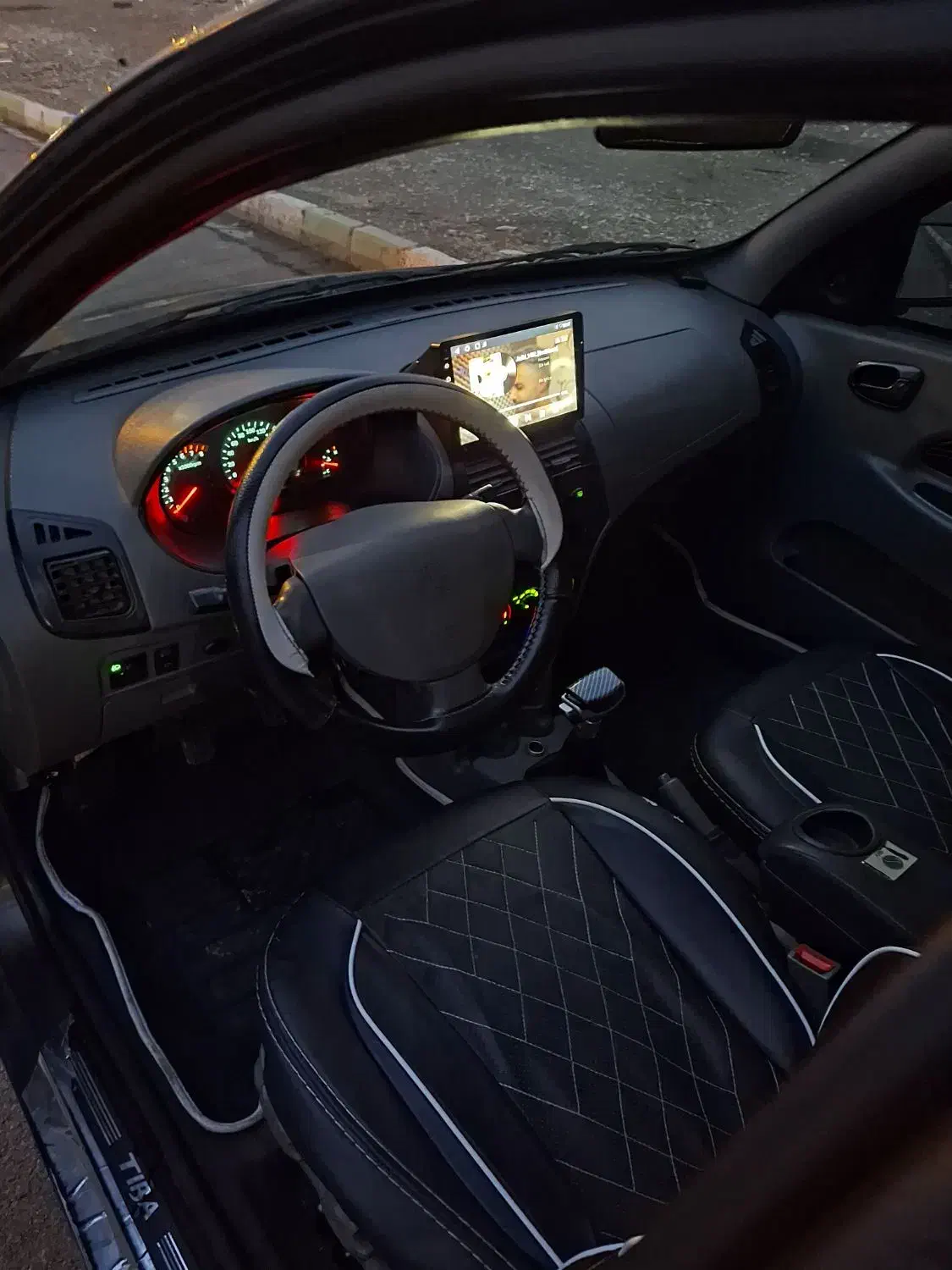 تیبا ۲ مدل ۹۳ فول|خودرو سواری و وانت|مشکین‌دشت, |دیوار