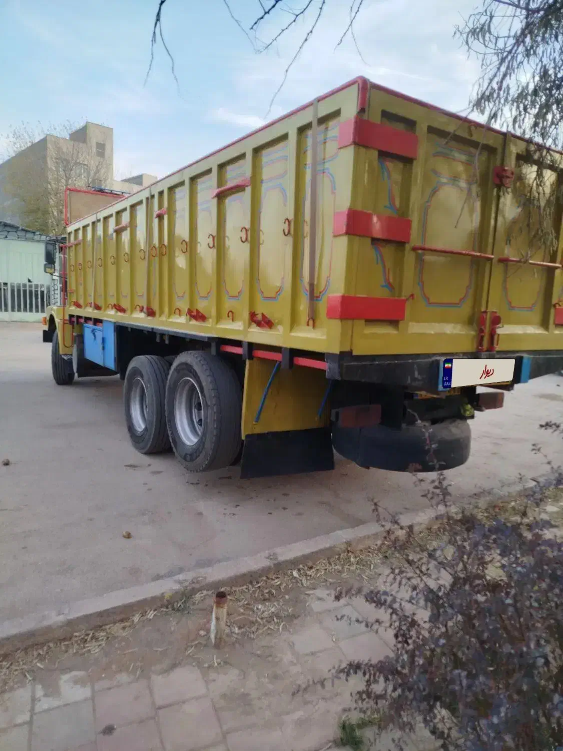 ولوو باری|خودرو سنگین|اردبیل, |دیوار