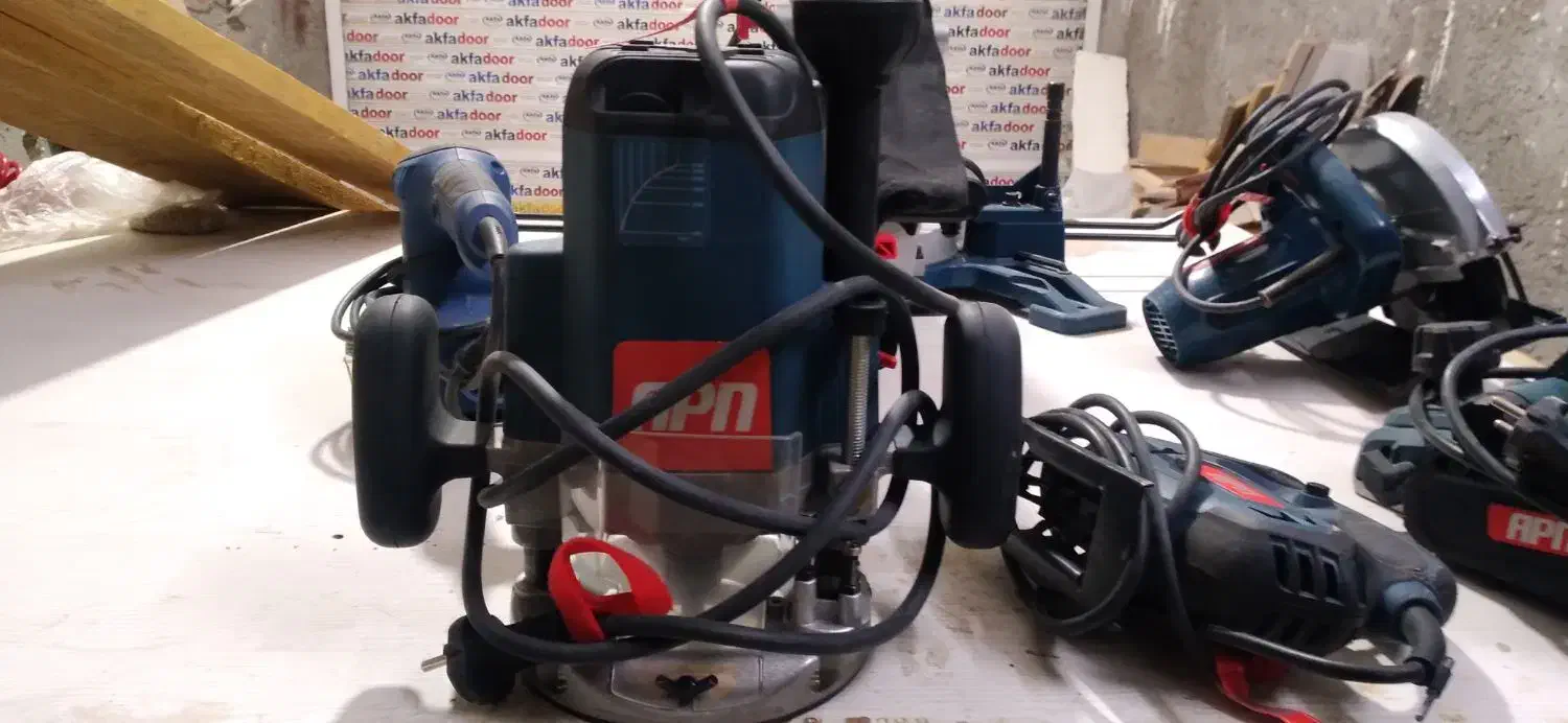 نجاری چوب فارسی بر اورفرز عمودبر رنده|ابزارآلات|ماهان, |دیوار