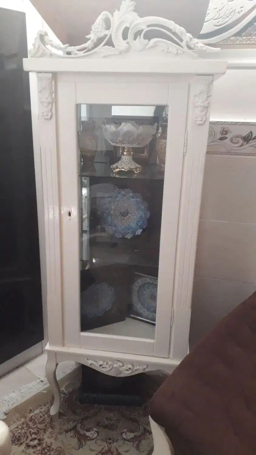 بوفه سفید مدل تاج دار سلطنتی|بوفه، ویترین، کنسول|چابهار, |دیوار