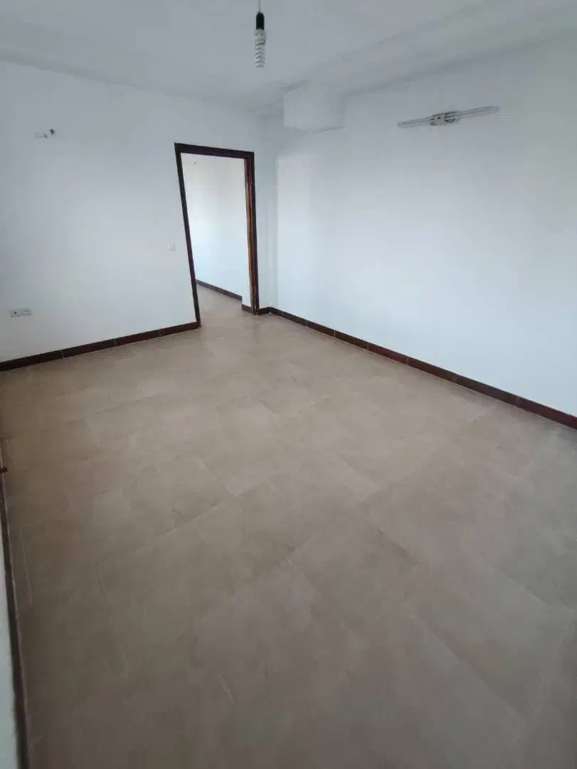 فروش واحد های مسکونی مرکز شهر|فروش آپارتمان|لاهیجان, کاروانسرابر|دیوار