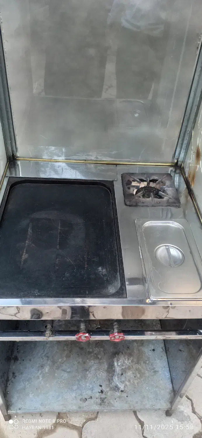 دستگاه فر ساندویجی در حد نو ، کیفیت سینی عالی|فروشگاه و مغازه|بانه, |دیوار