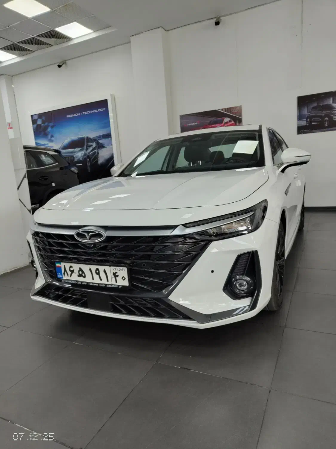 ثبت نام فونیکسz8(آریزو8) نمایندگی مدیران425فراهانی|خودرو سواری و وانت|تهران, شمسآباد|دیوار