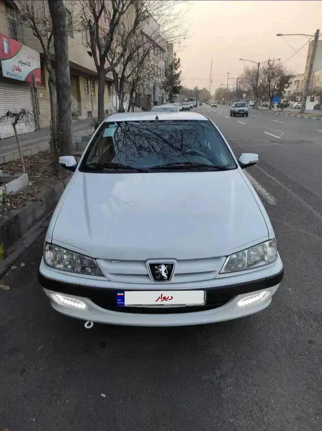 پژو پارس xu7p  سفارشی سفید|خودرو سواری و وانت|تهران, نیروی هوایی (پیروزی)|دیوار