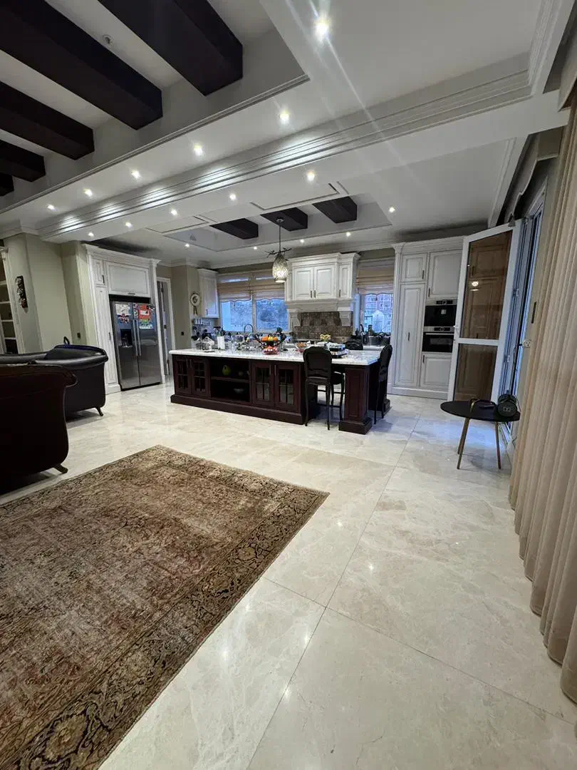 210 متر، گلسنگ،بر فراز ابرها|فروش آپارتمان|تهران, امام زاده قاسم (نیاوران)|دیوار