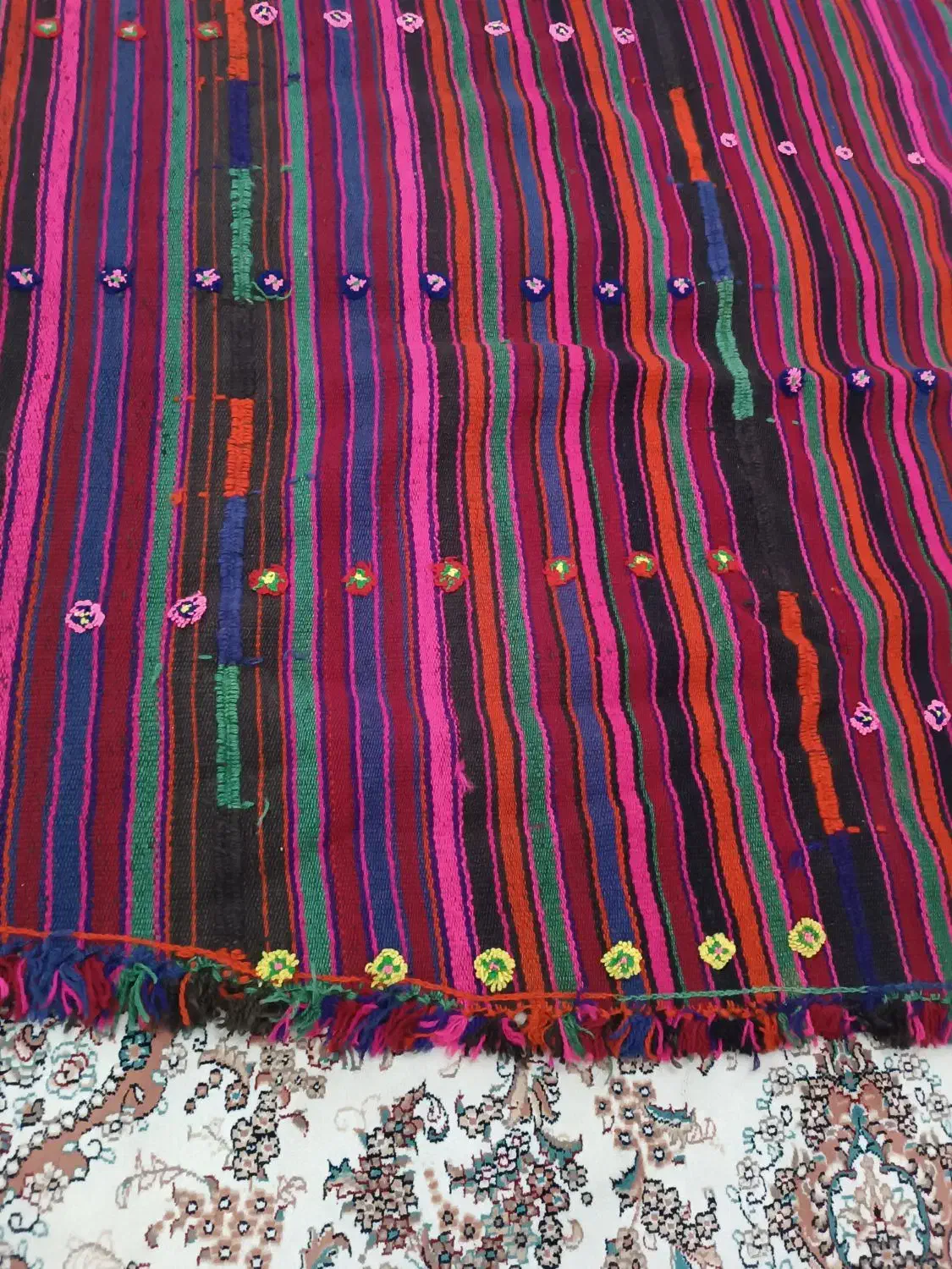 گلیم جاجیم دست بافت|گلیم، جاجیم، گبه|ارومیه, |دیوار