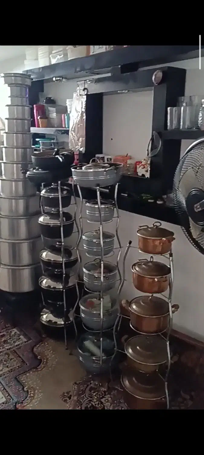 میز ناهارخوری پایه قابلمه نو|میز و صندلی غذاخوری|بیرجند, |دیوار