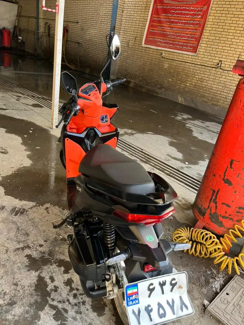 موتور بی کلاج مارک معروف هانی مدل ۱۴۰۰|موتورسیکلت|فولادشهر, سایت صنعتی کاوه|دیوار