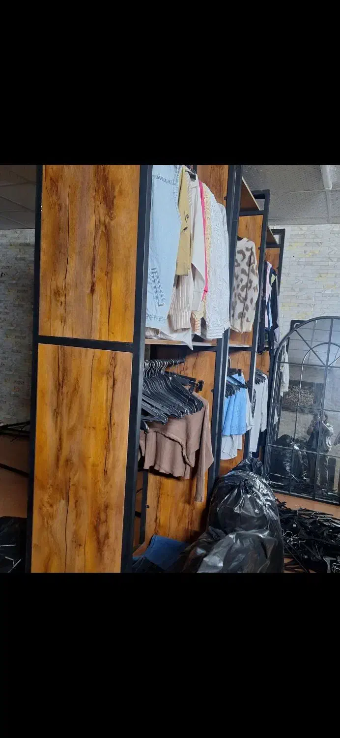 سه تا رگال ایستاده|فروشگاه و مغازه|مهدی شهر, |دیوار