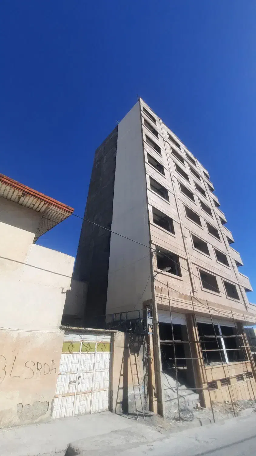 بازرگانی ایزوگام عزیزپناه (۳شعبه در غرب)|عمدهفروشی|ایلام, |دیوار