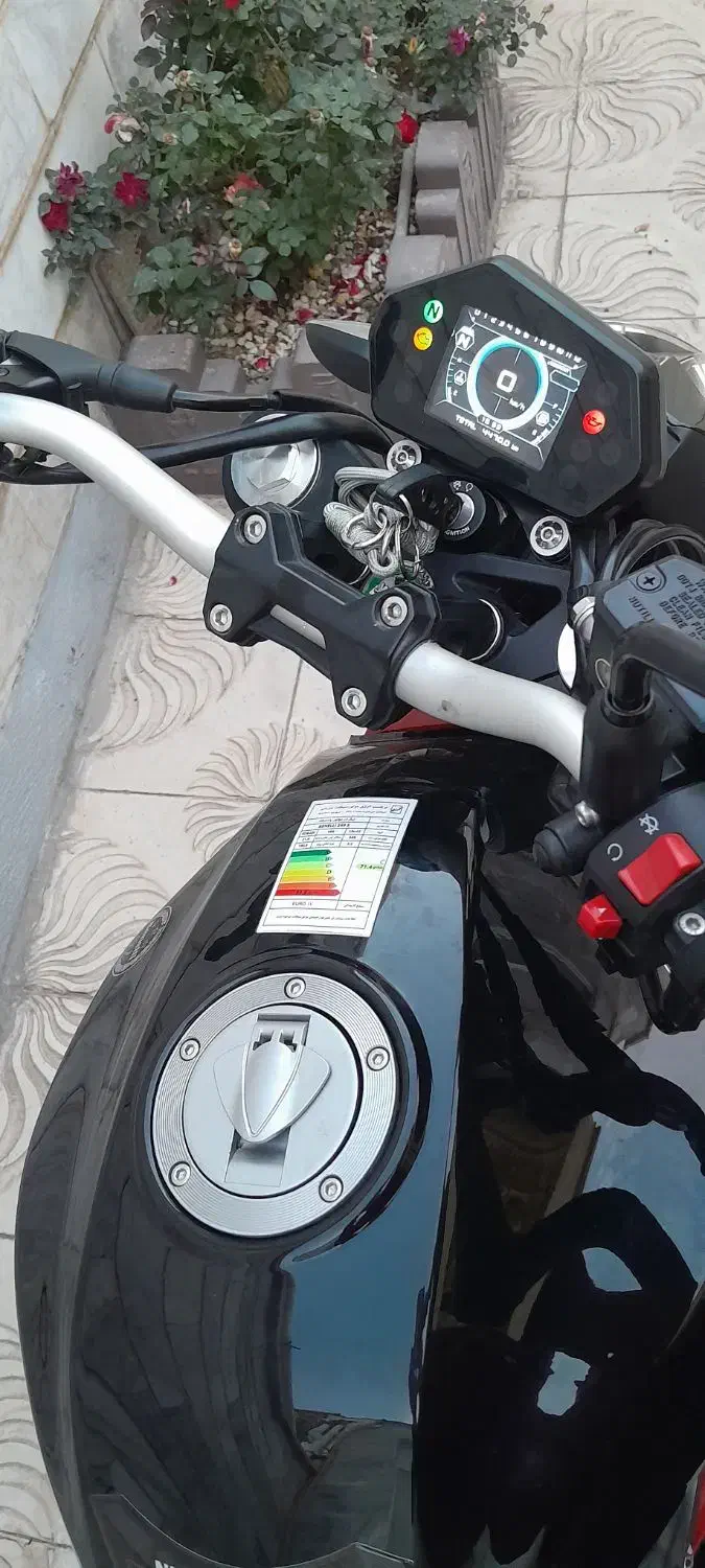 موتور بنلی ۳۰۰ درحدخشک|موتورسیکلت|زنجان, |دیوار