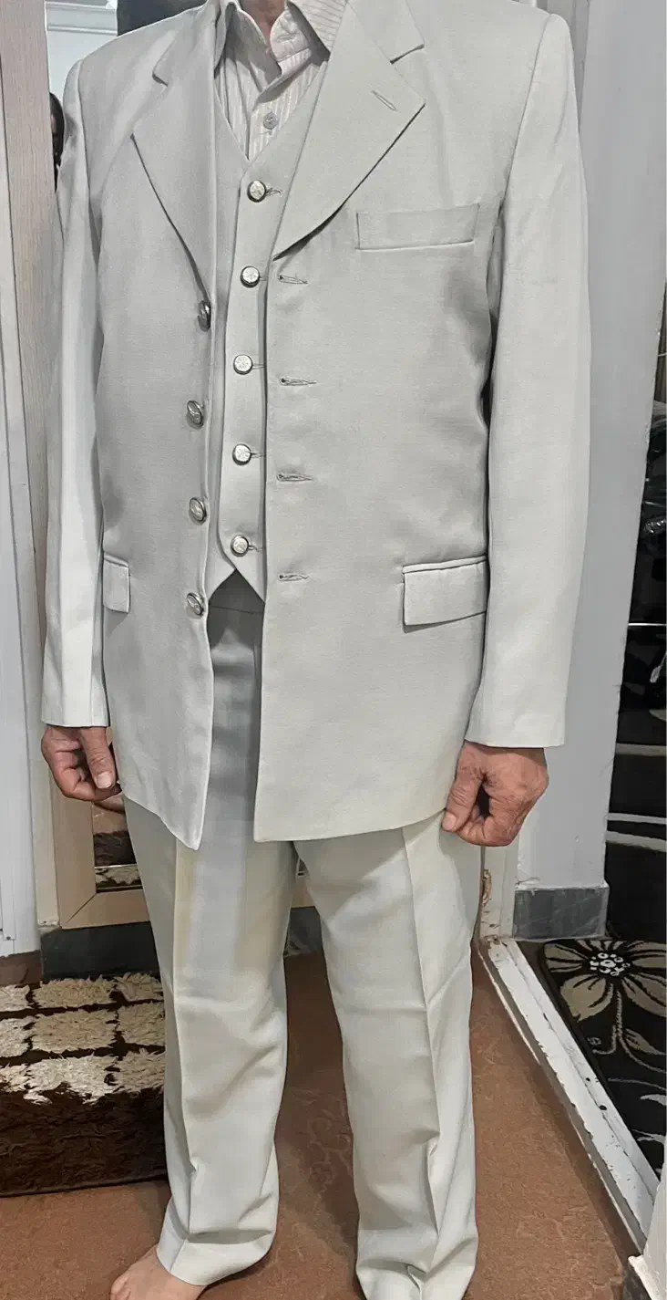 کت و شلوار دامادی|لباس|لاهیجان, کاروانسرابر|دیوار