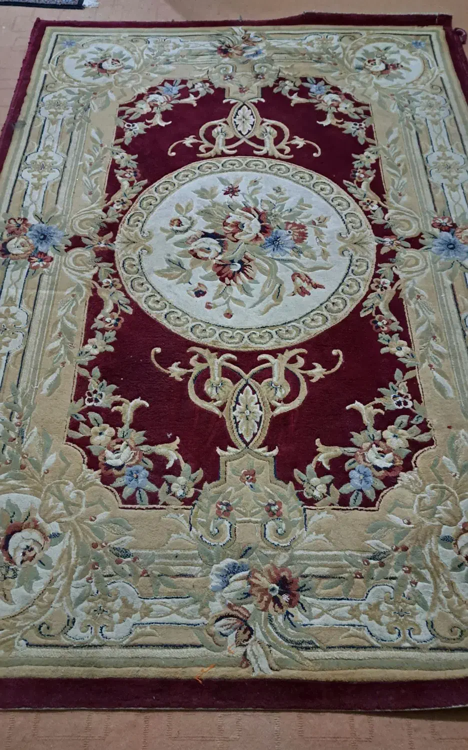 فرش ماشینی ۴ متری زمینه قرمز|فرش|اردبیل, |دیوار