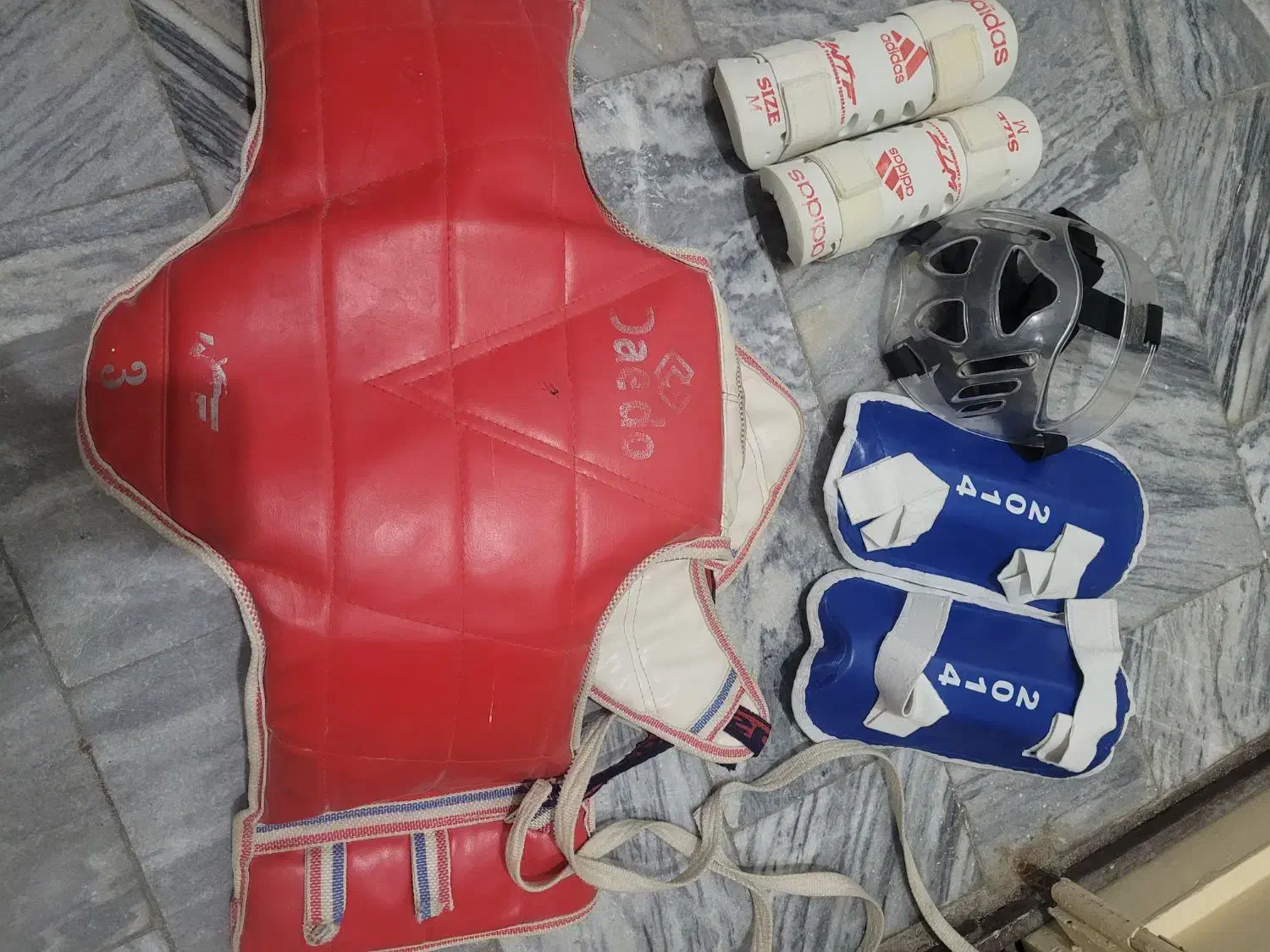 ،شلوارپسرانه ،ست تکواندو|کفش و لباس بچه|بروجرد, |دیوار