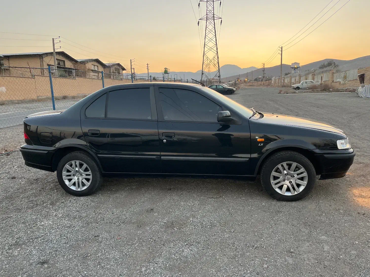 Lxساده|خودرو سواری و وانت|تهران, استقلال|دیوار