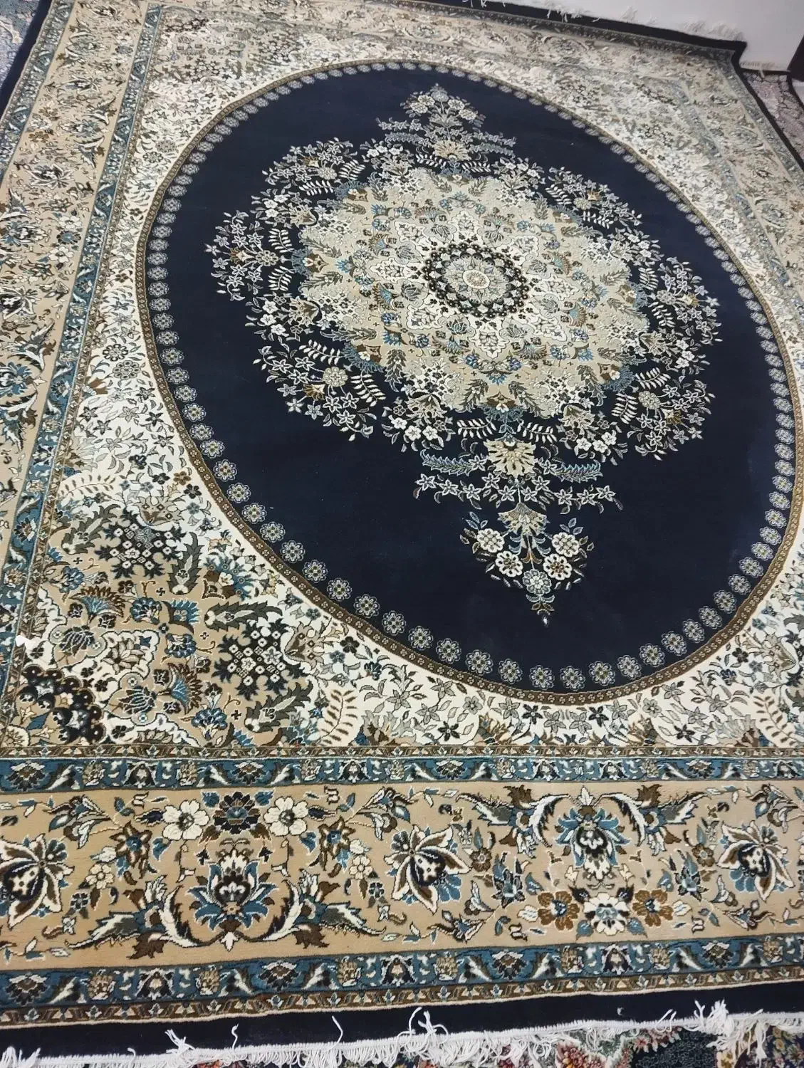 فرش در حد نو|فرش|ملایر, |دیوار