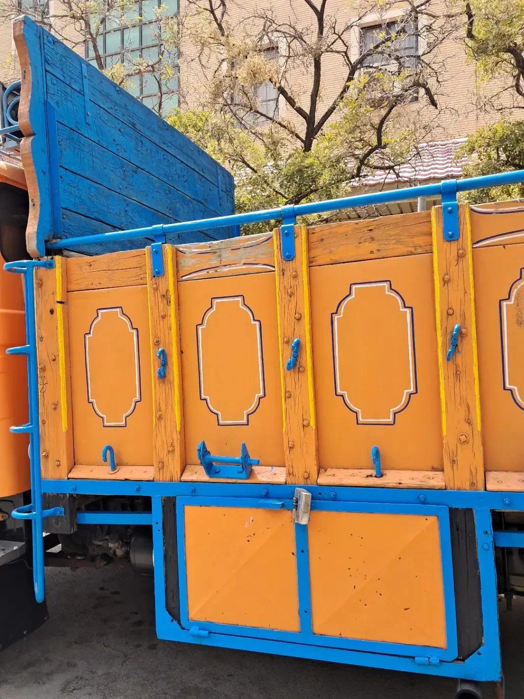 اتاق عقب خاور|قطعات یدکی و لوازم جانبی|قم, عمار یاسر|دیوار