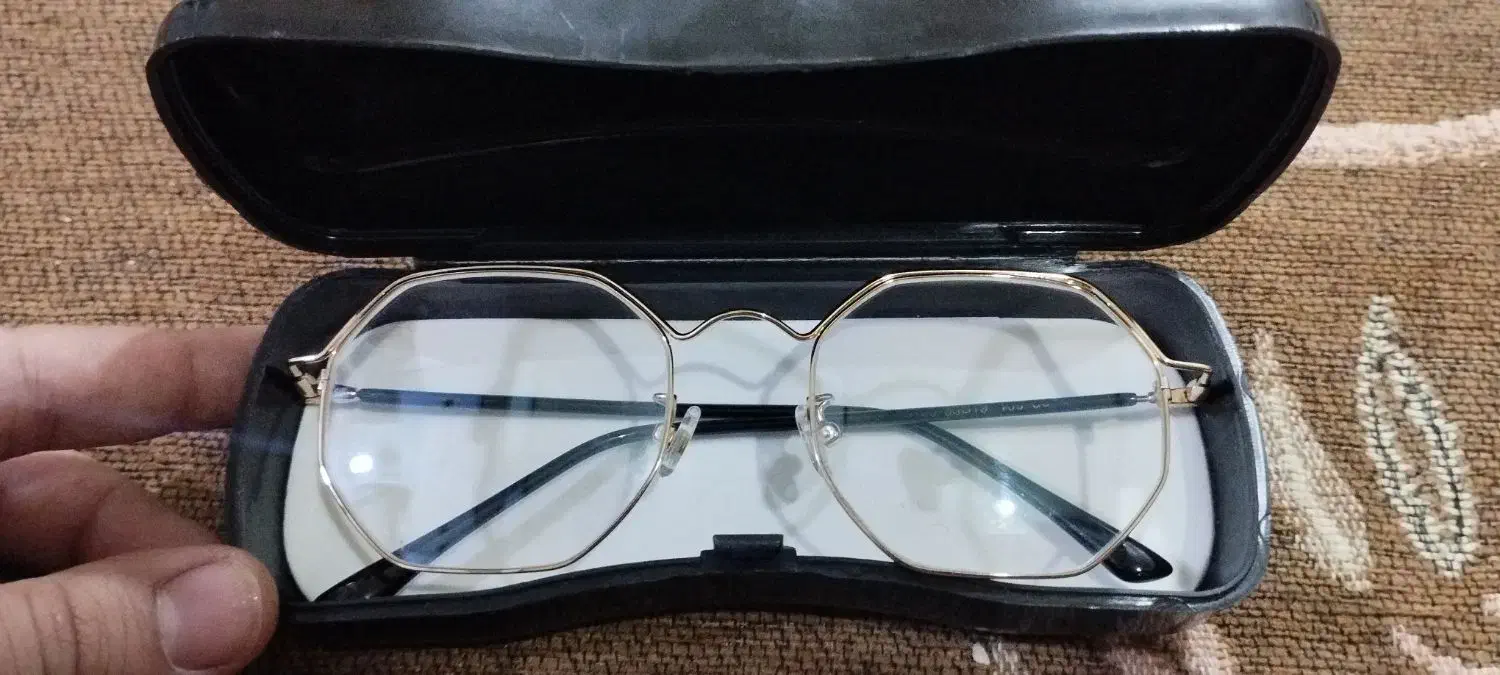 عینک|زیورآلات و اکسسوری|قم, شهرک فاطمیه|دیوار