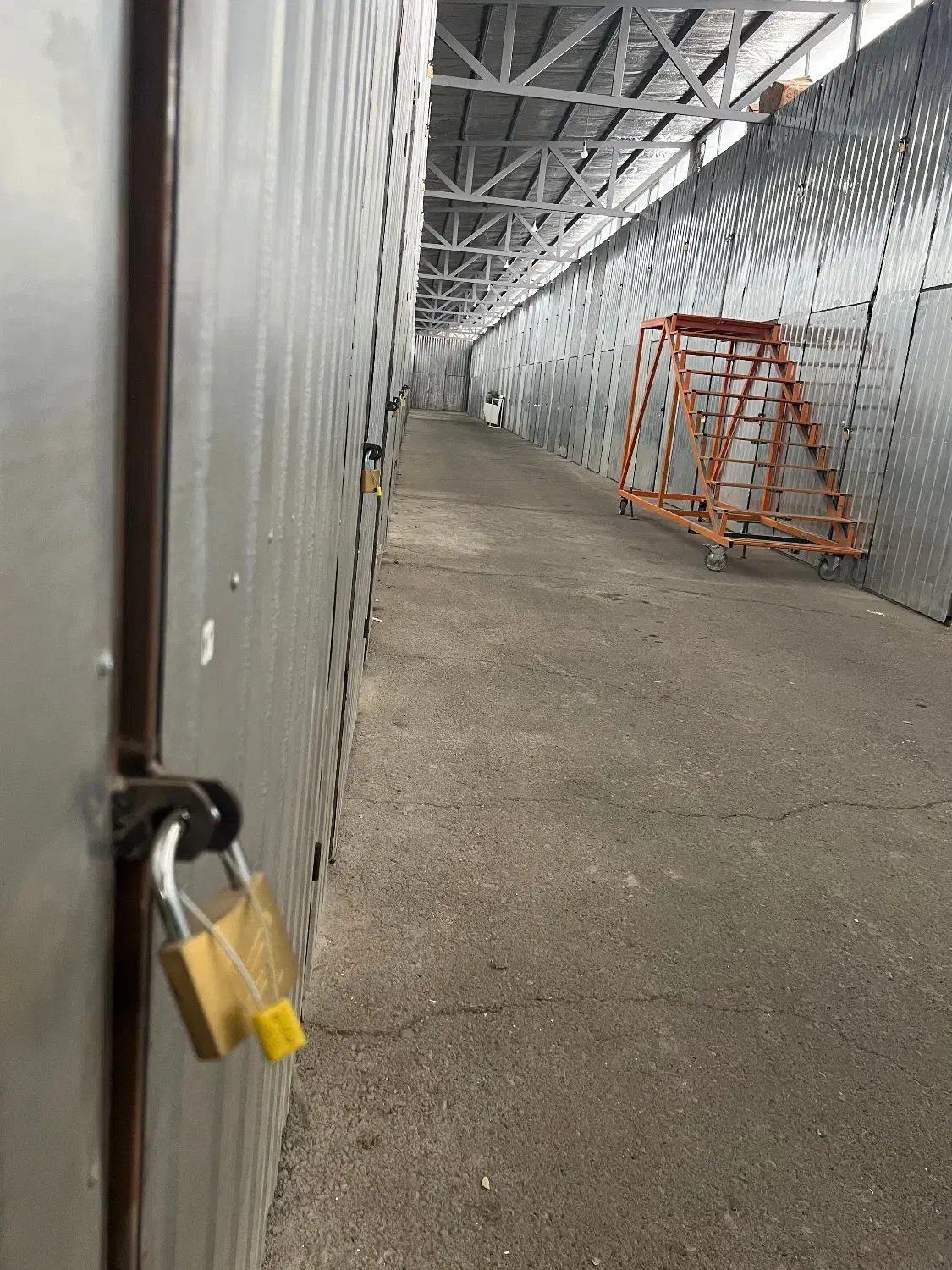 اجاره انبار مسقف کانتینری با بیمه و امنیت در سوله|اجارهٔ دفتر صنعتی، کشاورزی، تجاری|تهران, صد دستگاه|دیوار