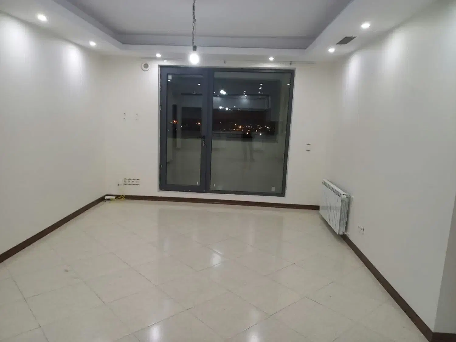 رهن کامل واحد ۱۰۸ متری خرازی ۱۳۰۰