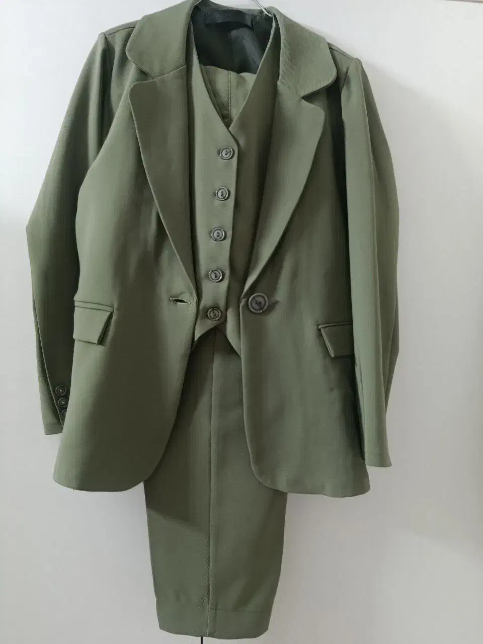 کت شلوار جلیقه زنانه|لباس|ری, ظهیرآباد|دیوار