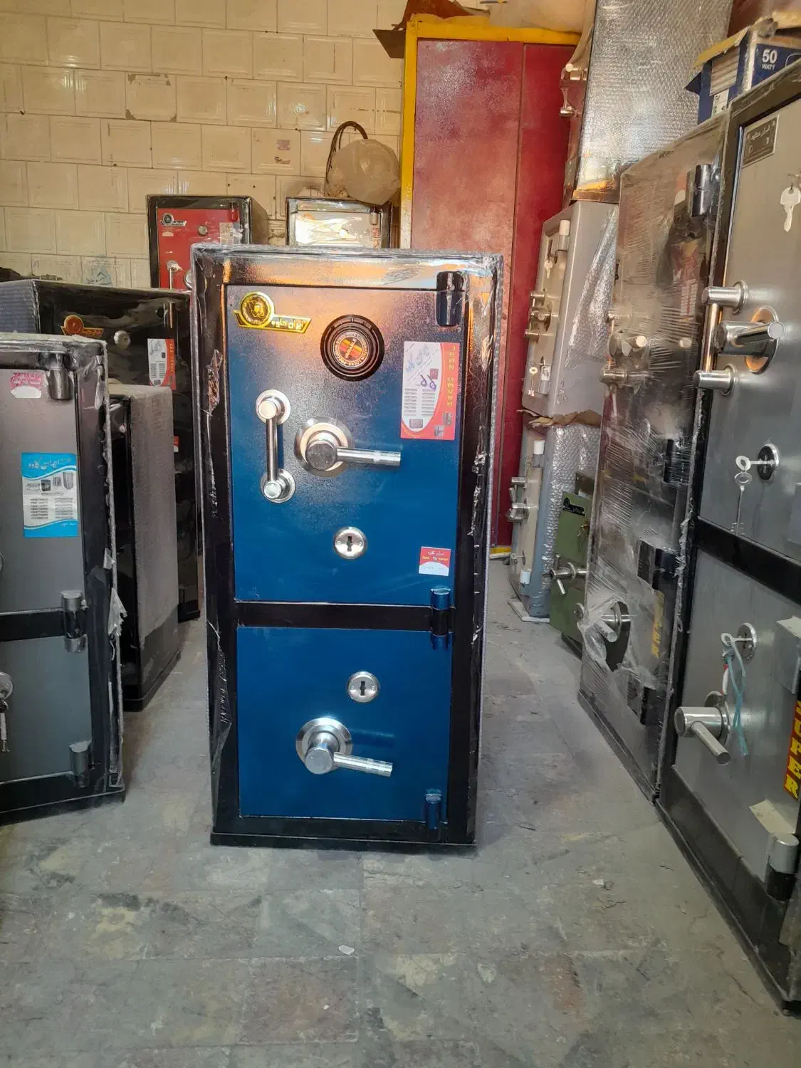 گاوصندوق ۵۰در۵۰ آریا|عمدهفروشی|بناب, |دیوار