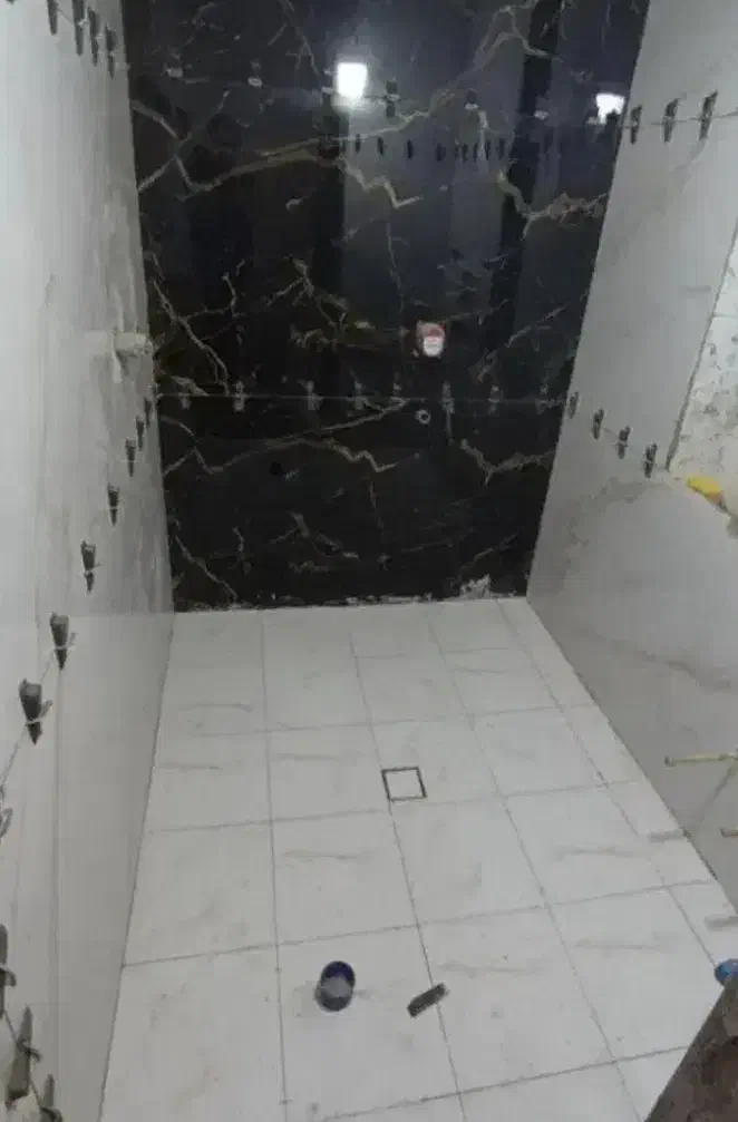 کاشیکار سرامیک کار کاشی کار  نصاب سرامیک اسلب|خدمات پیشه و مهارت|تهران, پونک|دیوار