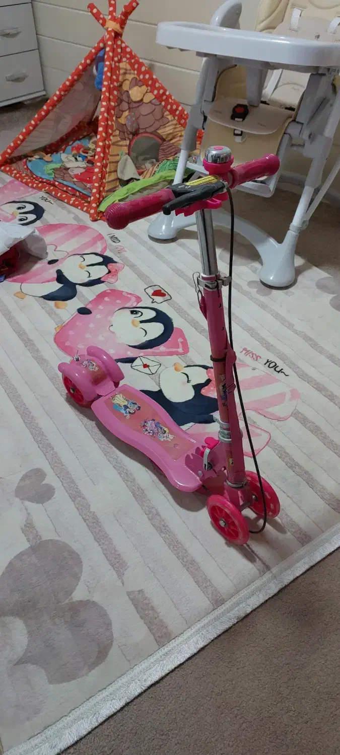 اسکوتر دخترانه|دوچرخه، اسکیت، اسکوتر|قم, شهرک مهدیه (مدرس)|دیوار