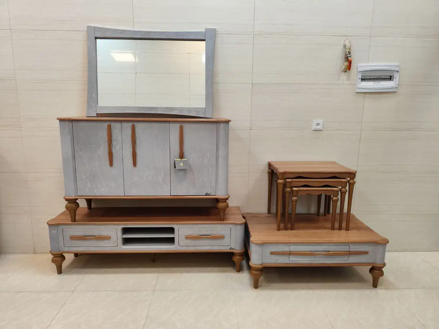 ست آینه کنسول.میز جلو مبلی.میز تلویزیون مدل انزو|میز تلویزیون|یزد, |دیوار