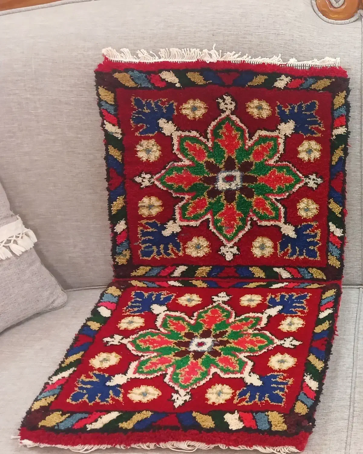 رو صندلی های جذاب دستبافت|فرش|قم, زنبیل آباد|دیوار