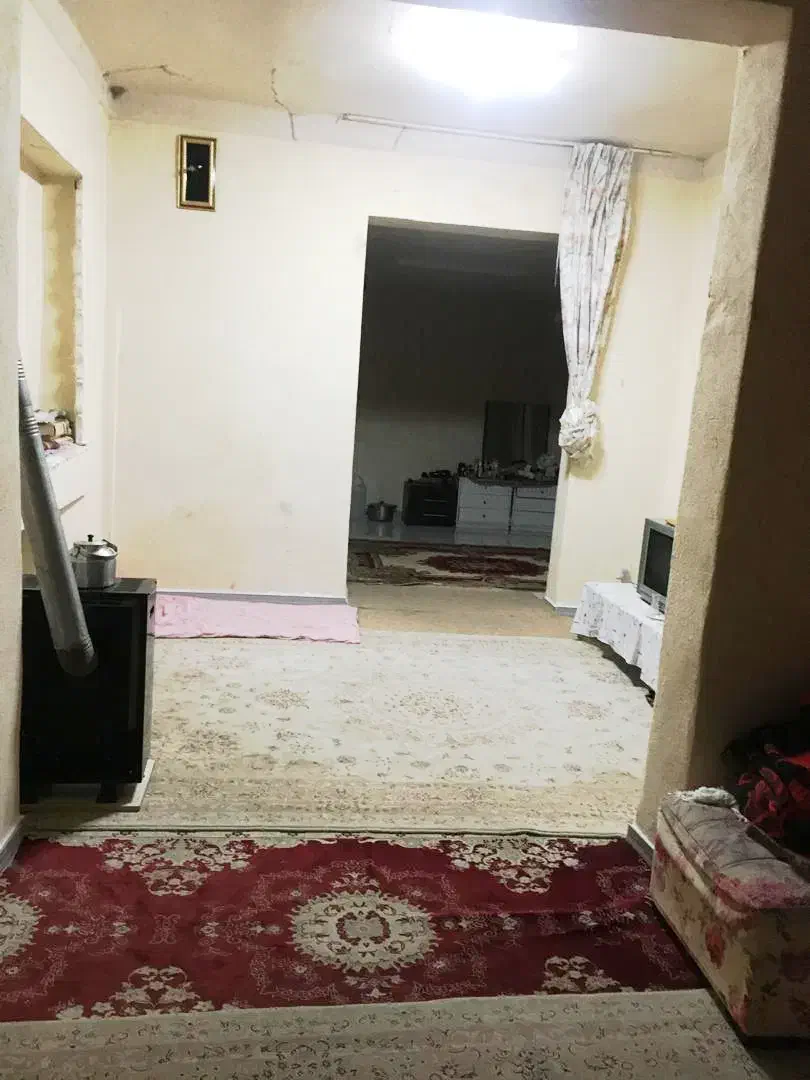 رهن کامل ملک دربستی کلنگی دو طبقه|اجارهٔ خانه و ویلا|تهران, سبلان (لشگر)|دیوار