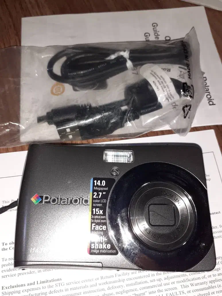 دوربین پولاروید|دوربین عکاسی و فیلم‌برداری|بابل, |دیوار