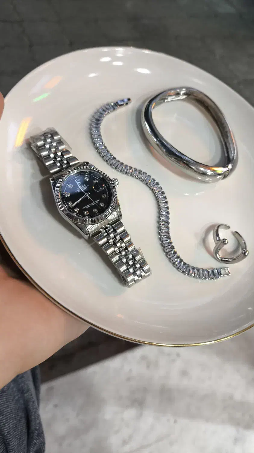 ست ساعت و دستبند|بدلیجات|شیروان (خراسان), |دیوار