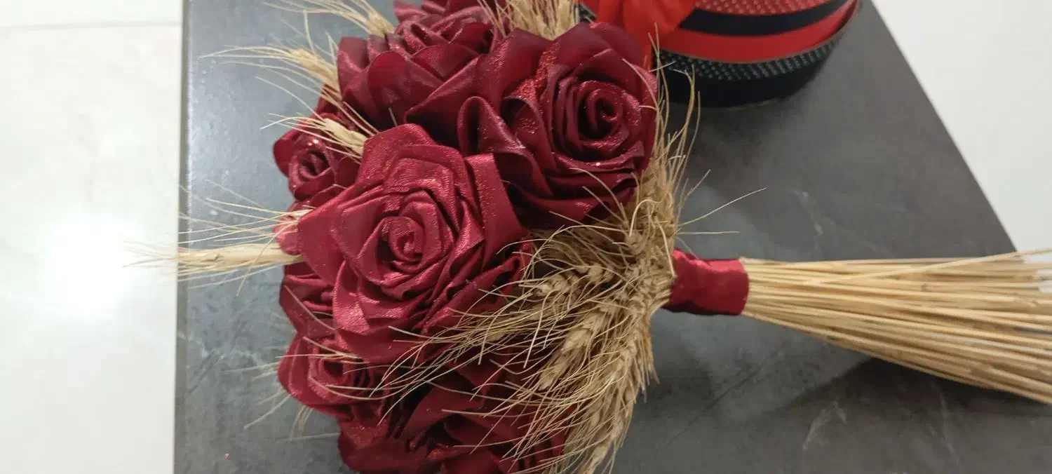 دسته گل عروس فرمالیته|گل مصنوعی|اسلامآباد غرب, |دیوار