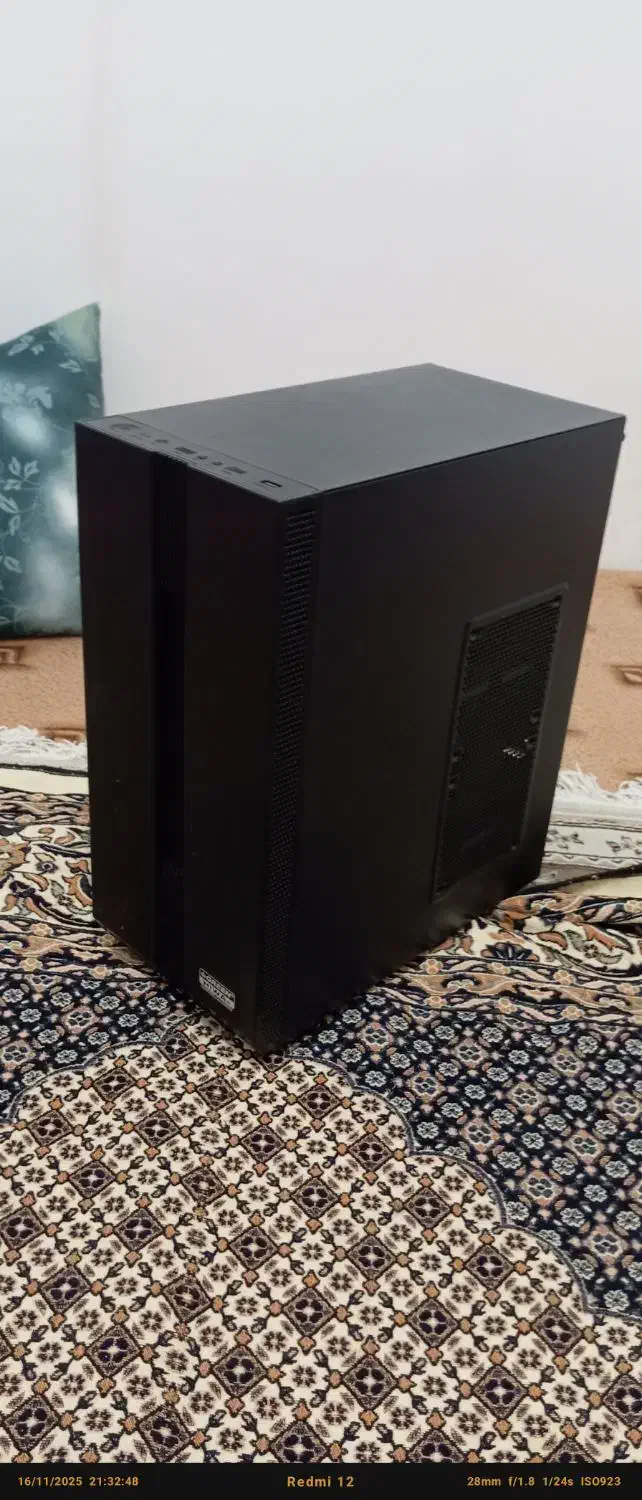 کامپیوتر|رایانه رومیزی|ماکو, |دیوار