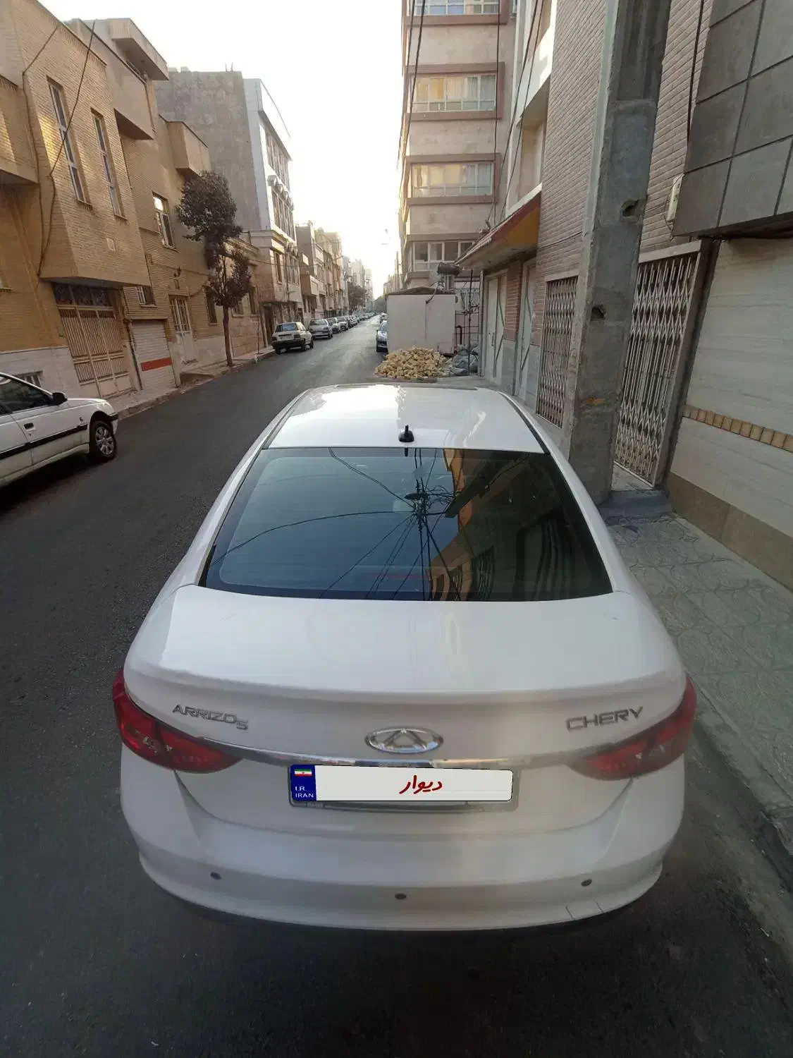آریزو 5 سفید توربو اکسلنت|خودرو سواری و وانت|قم, سالاریه|دیوار