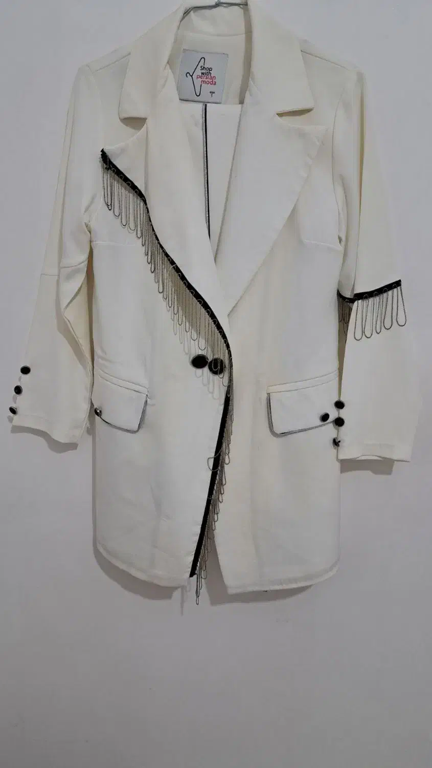 مجلسی|لباس|بروجرد, |دیوار