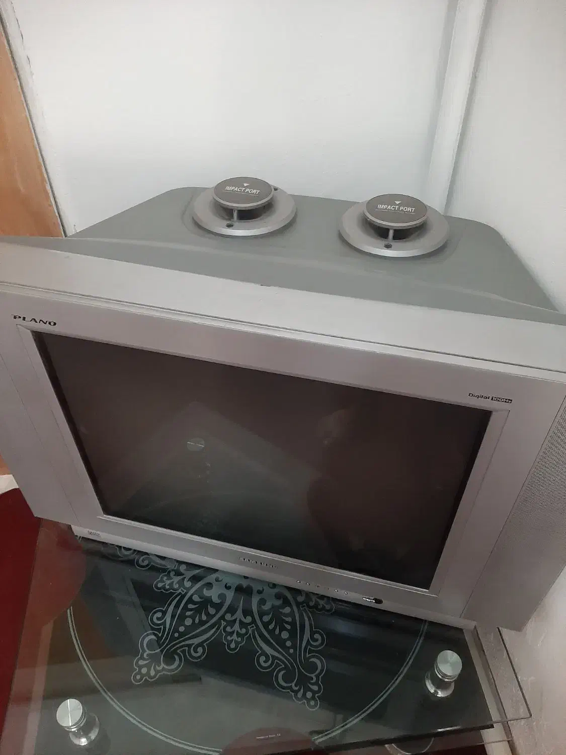 تلویزیون|تلویزیون و پروژکتور|هشتگرد, ینگی امام|دیوار