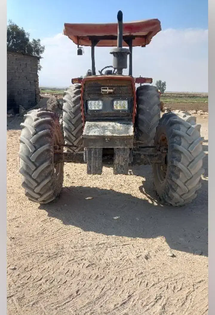 تراکتور ۳۹۹. مدل ۹۳|خودرو سنگین|مهاباد (اصفهان), |دیوار