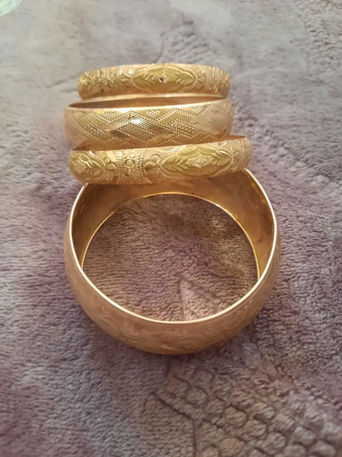 ۳۰ گرم طلای ۱۸ عیار نو نو ۲۰۰بالای تابلو|جواهرات|داراب, |دیوار