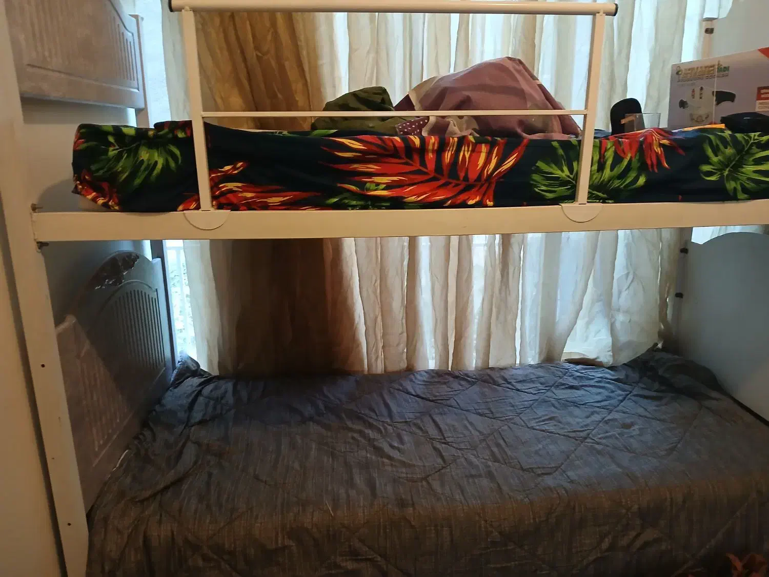 سرویس خواب|تخت و سرویس خواب|ری, فیروزآبادی|دیوار