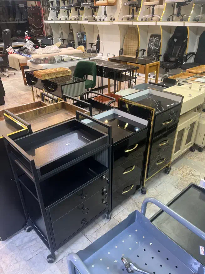 میز کار|میز و صندلی غذاخوری|مشهد, آبکوه|دیوار