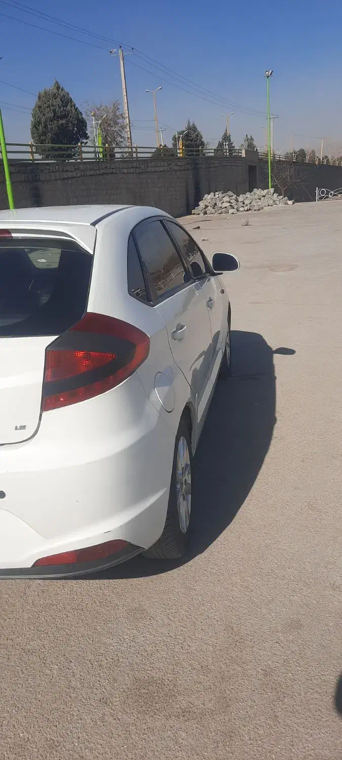 ام وی ام ۳۱۵ نیو مدل۹۵|خودرو سواری و وانت|لنجان, |دیوار