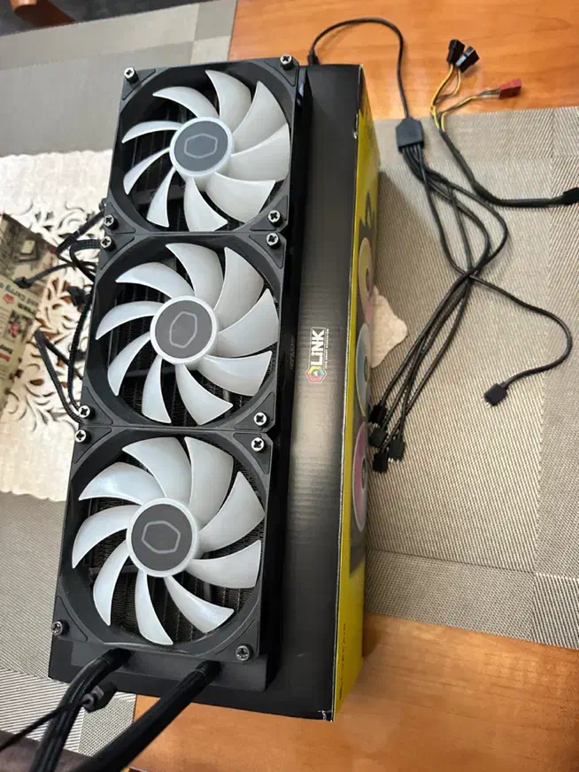 خنک کننده پردازنده کولرمستر coolermaster arg 360L|قطعات و لوازم جانبی رایانه|تهران, هوانیروز|دیوار